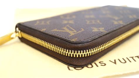 louis vuitton men's zipper wallet